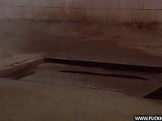 beautiful tanned bazilian shemale masturbates