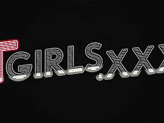 tgirls xxx: phoebe'_s slutty striptease