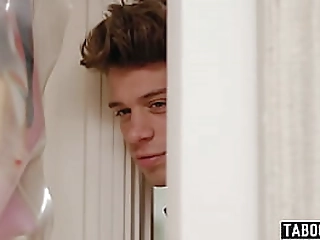 petite teen tranny izzy wilde offering her bubble butt as rental fee