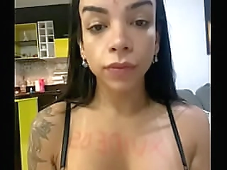 shemale cums in her mouth on webcam