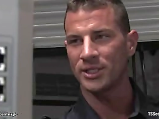 airport security guy fucked by tranny