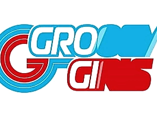 groobygirls: saska sage lets chris epic in