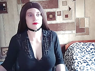 arabian tranny mariam gets a blowjob from a hot guy