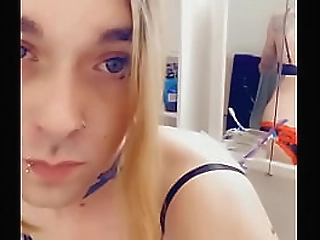 lingerie babe loves to play