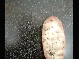 toni 254fun covers some bread with cum