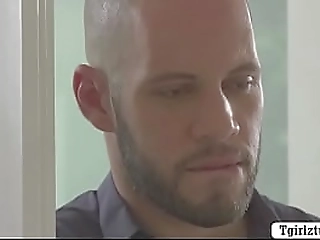 gorgeous ts cheerleader analed by recruiter