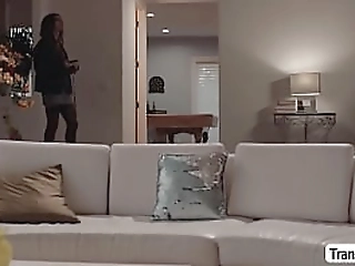 tgirl jade sucks her her boyfriends dick