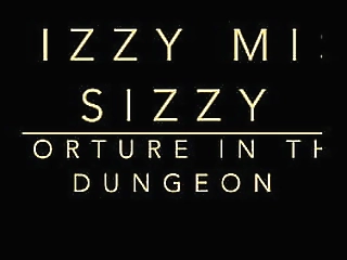 gorgeous tgirl renata stuffs her ass with vibrator