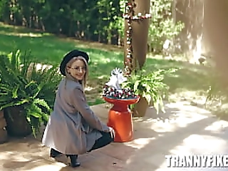 cute bridal photographer lola fae seduces by hot blonde tranny bride korra del rio