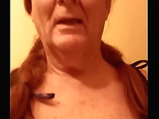 hot filipino tranny fills her tight ass for photoshoot