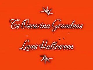 shemale oscarina grandeas ready for halloween