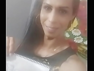 feminine lb milk puts on a bareback show